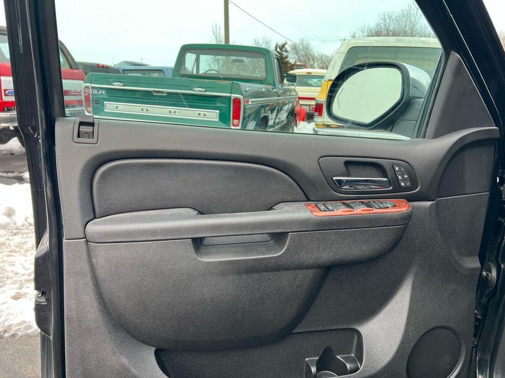 used 2013 Chevrolet Avalanche car, priced at $9,995