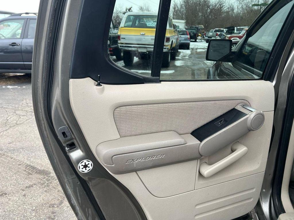 used 2007 Ford Explorer Sport Trac car, priced at $8,995