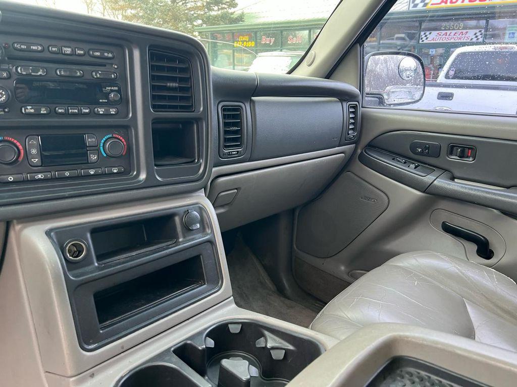 used 2003 Chevrolet Suburban car, priced at $11,995