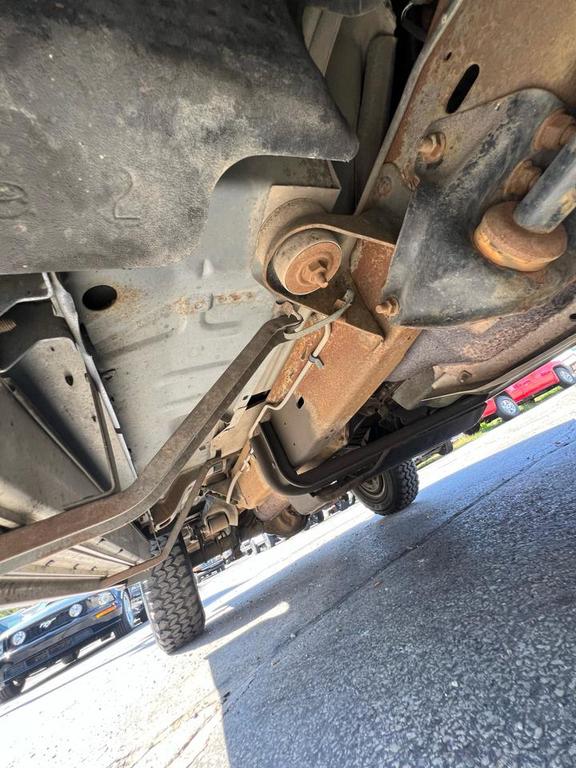 used 1996 Ford Bronco car, priced at $13,995