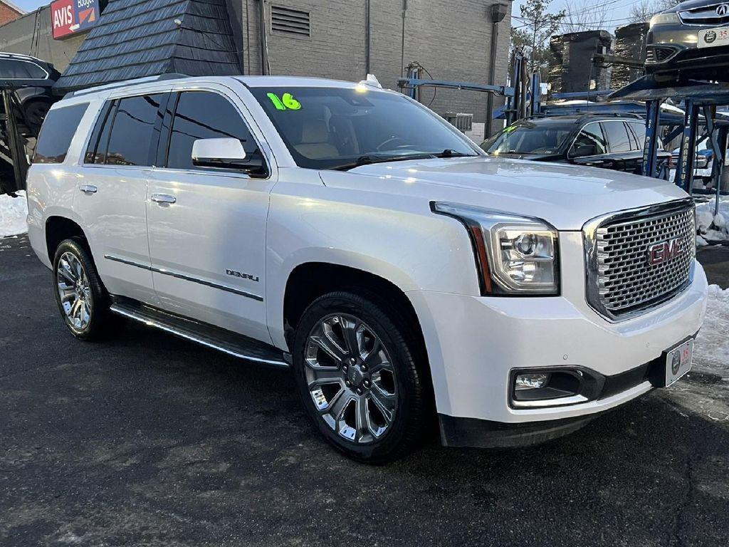 used 2016 GMC Yukon car, priced at $19,395