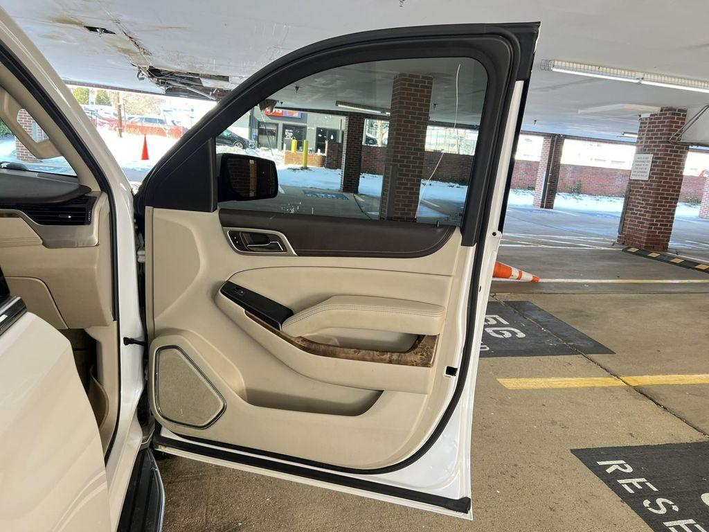 used 2016 GMC Yukon car, priced at $19,395