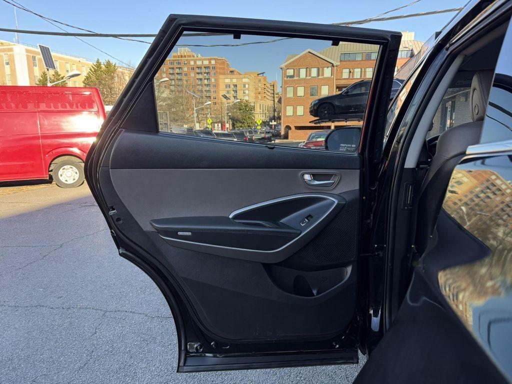 used 2014 Hyundai Santa Fe car, priced at $7,995