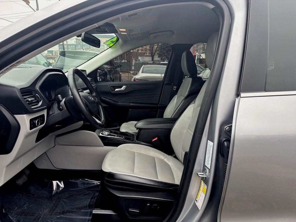 used 2023 Ford Escape car, priced at $21,495