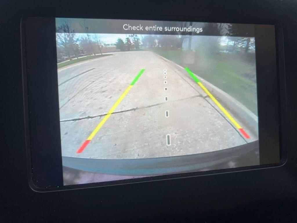 used 2019 Jeep Cherokee car, priced at $9,997