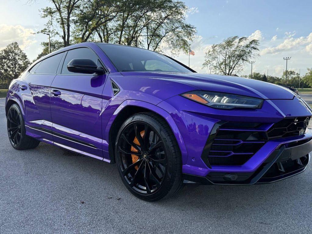 used 2022 Lamborghini Urus car, priced at $239,991