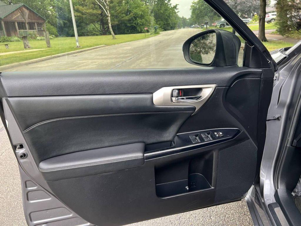 used 2015 Lexus CT 200h car, priced at $13,497