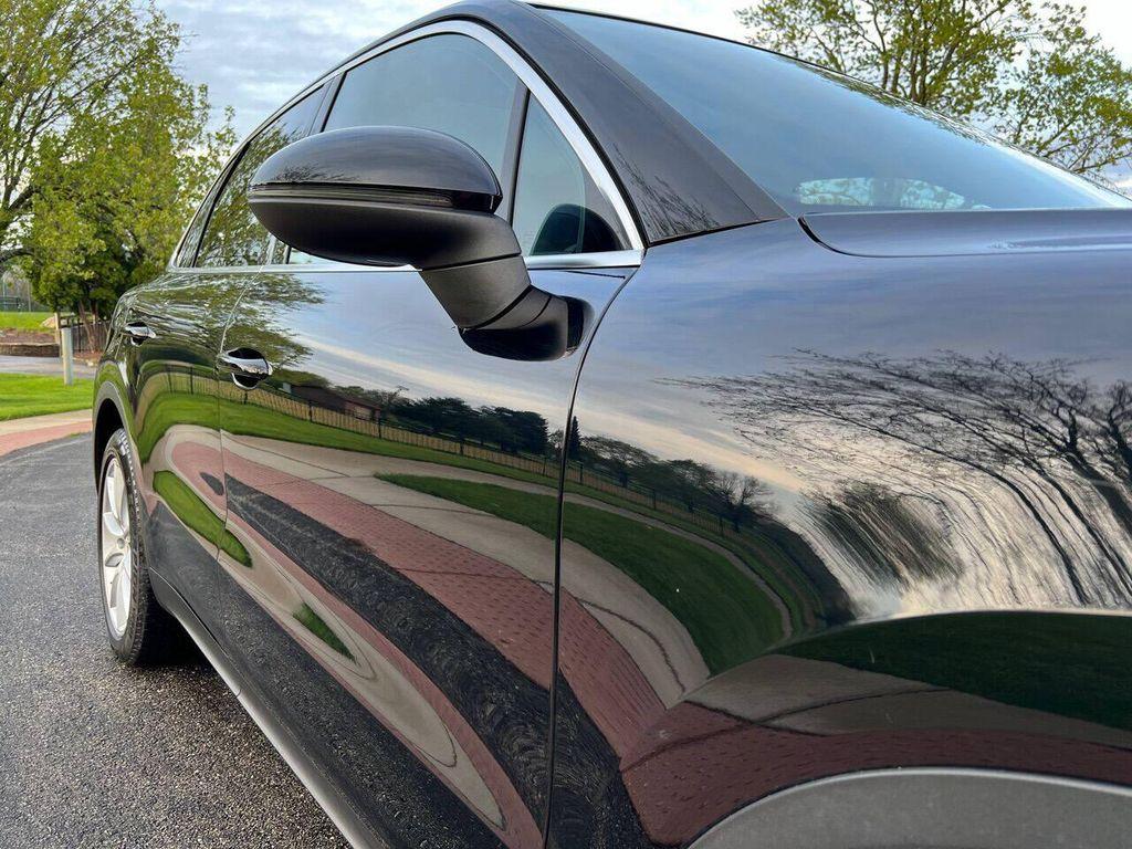 used 2019 Porsche Cayenne car, priced at $44,997