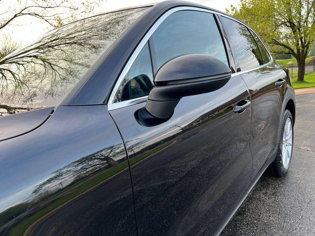 used 2019 Porsche Cayenne car, priced at $44,997