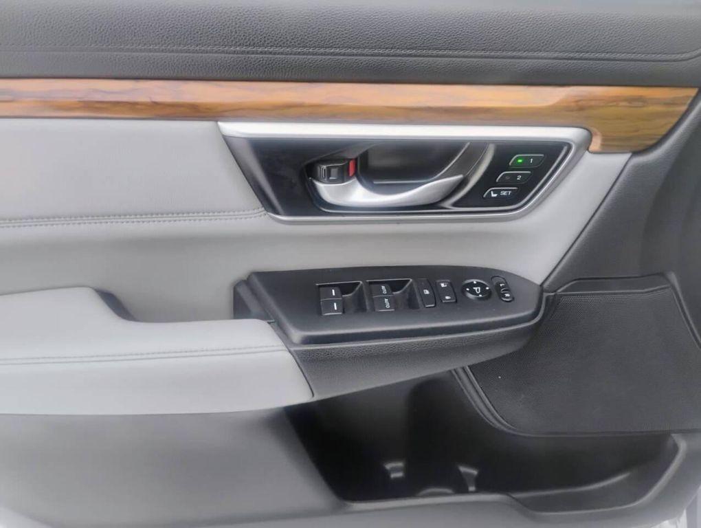 used 2020 Honda CR-V car, priced at $23,995