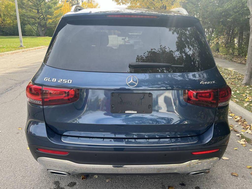 used 2021 Mercedes-Benz GLB 250 car, priced at $22,997
