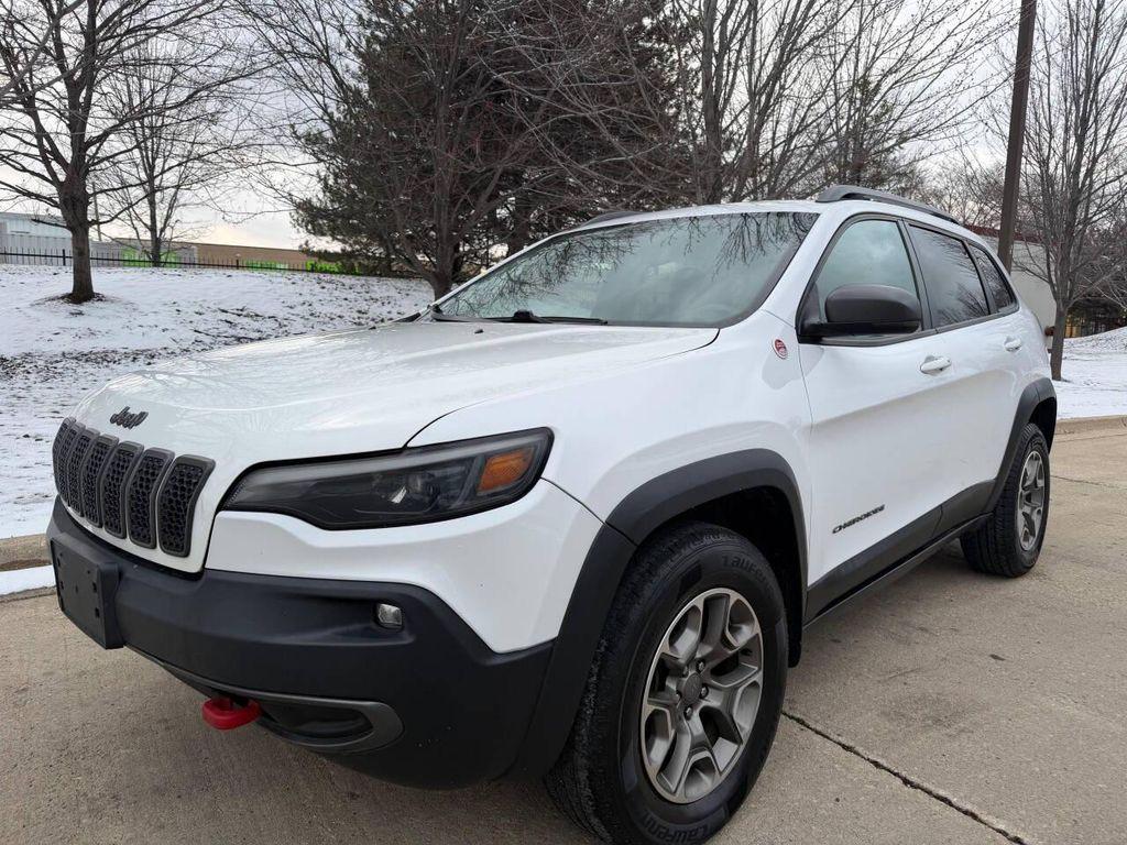 used 2020 Jeep Cherokee car, priced at $15,919