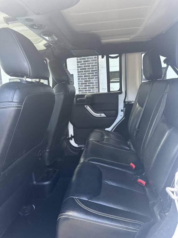 used 2015 Jeep Wrangler Unlimited car, priced at $14,995