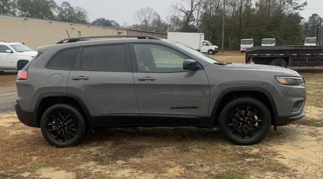 used 2023 Jeep Cherokee car, priced at $23,280