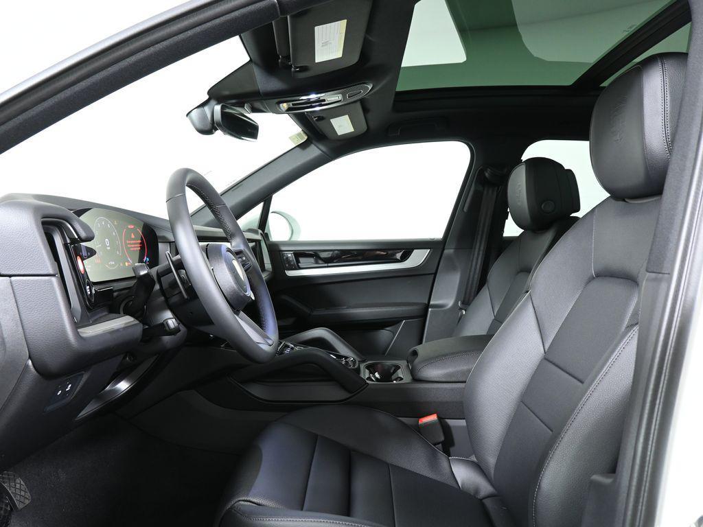 used 2025 Porsche Cayenne car, priced at $88,867