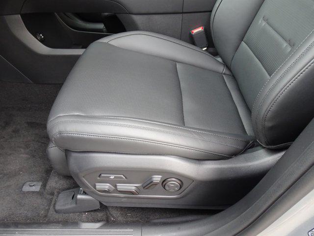 new 2025 Hyundai SANTA FE HEV car, priced at $50,327