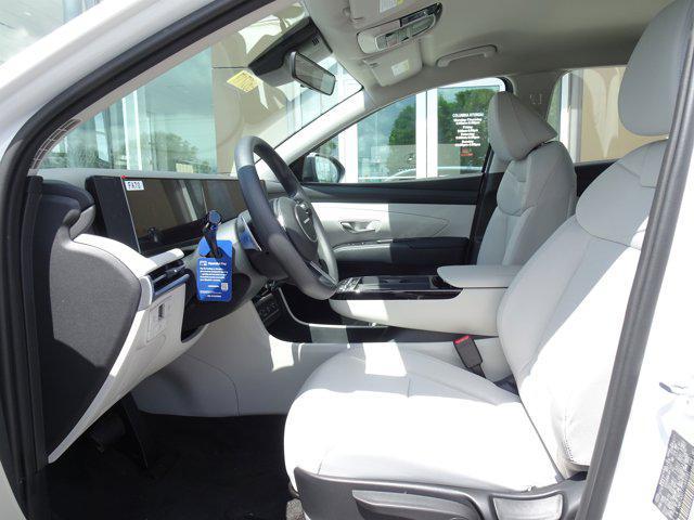 new 2026 Hyundai TUCSON Hybrid car, priced at $34,254
