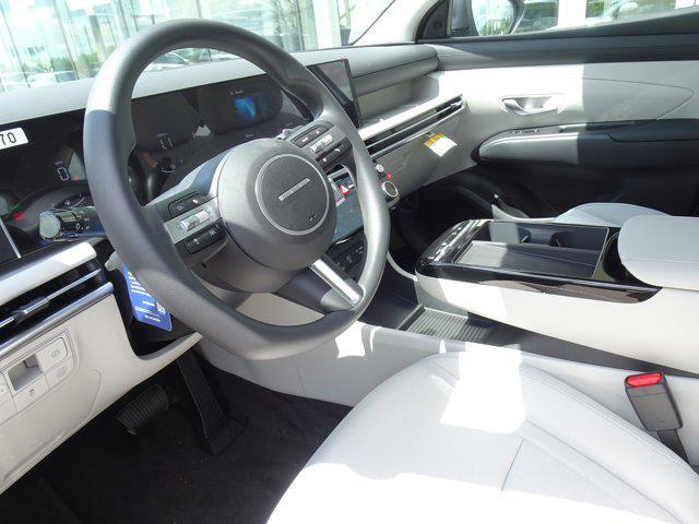new 2026 Hyundai TUCSON Hybrid car, priced at $34,254