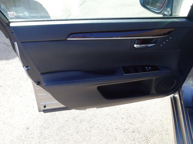 used 2017 Lexus ES 350 car, priced at $18,293