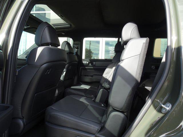 new 2026 Hyundai SANTA FE HEV car, priced at $51,800