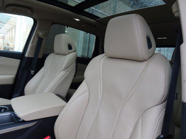 used 2022 Acura MDX car, priced at $28,183