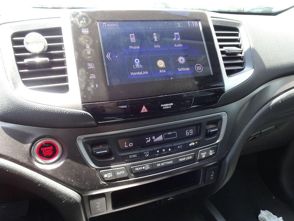 used 2016 Honda Pilot car, priced at $15,277