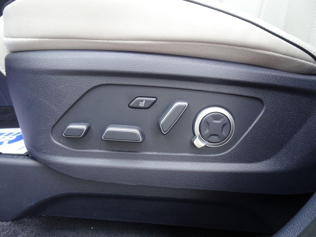 used 2025 Hyundai Palisade car, priced at $49,222
