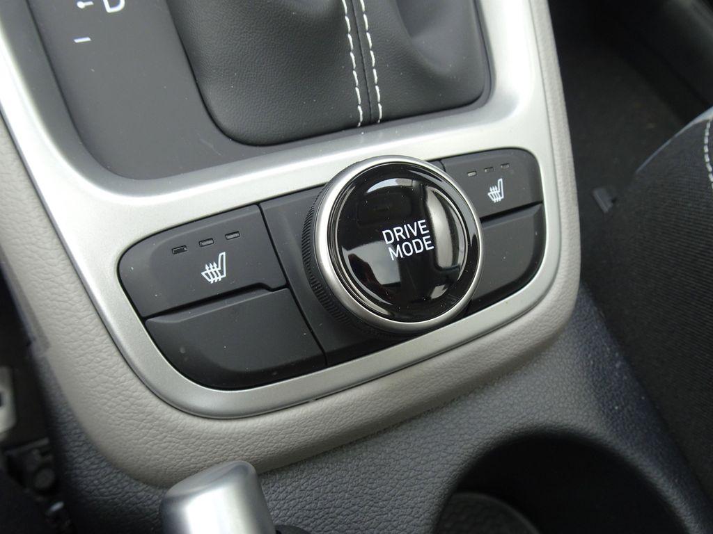 new 2026 Hyundai Venue car, priced at $25,009