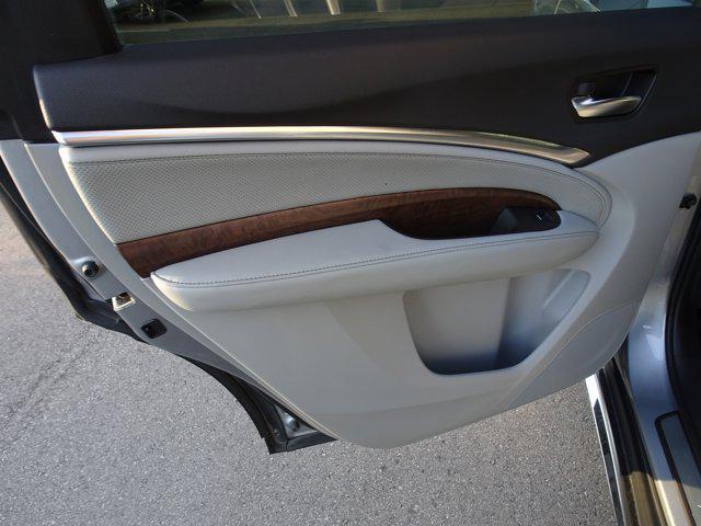 used 2020 Acura MDX car, priced at $15,965