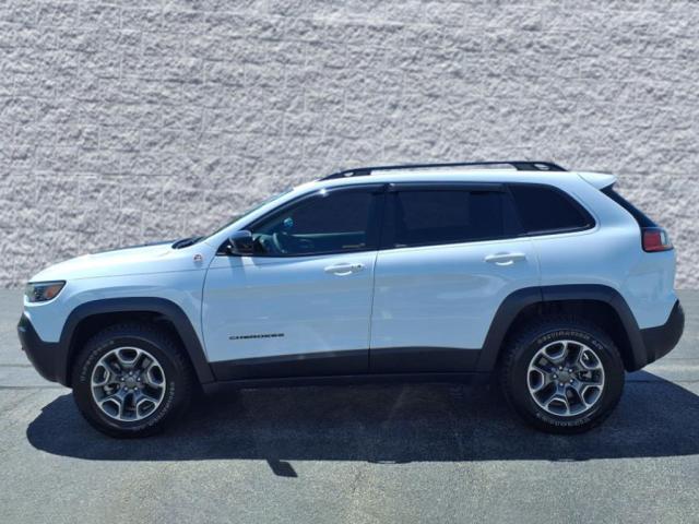 used 2022 Jeep Cherokee car, priced at $25,197