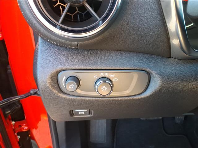 used 2025 Chevrolet Blazer car, priced at $28,995