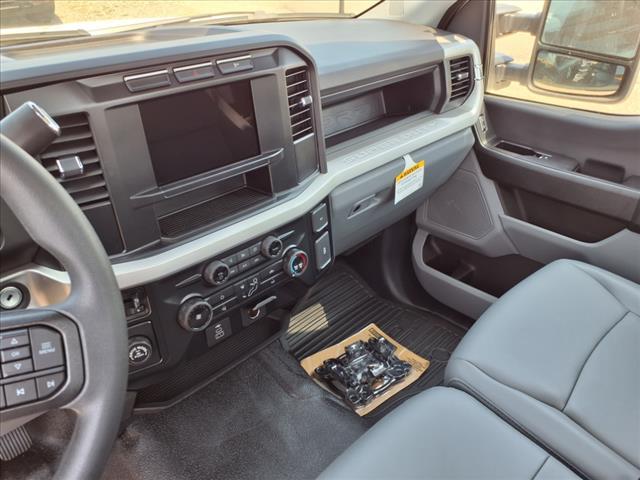 new 2023 Ford F-250 car, priced at $41,599