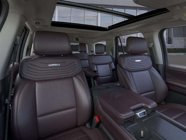 new 2025 Ford Expedition car, priced at $85,969