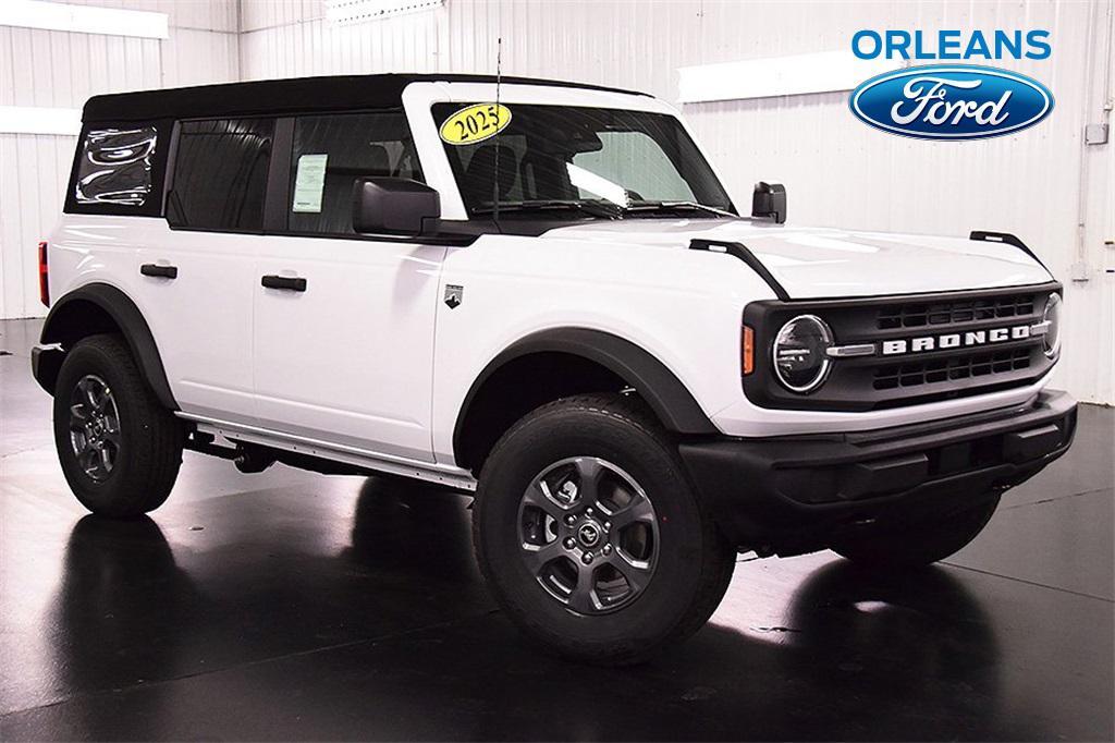 new 2025 Ford Bronco car, priced at $42,524
