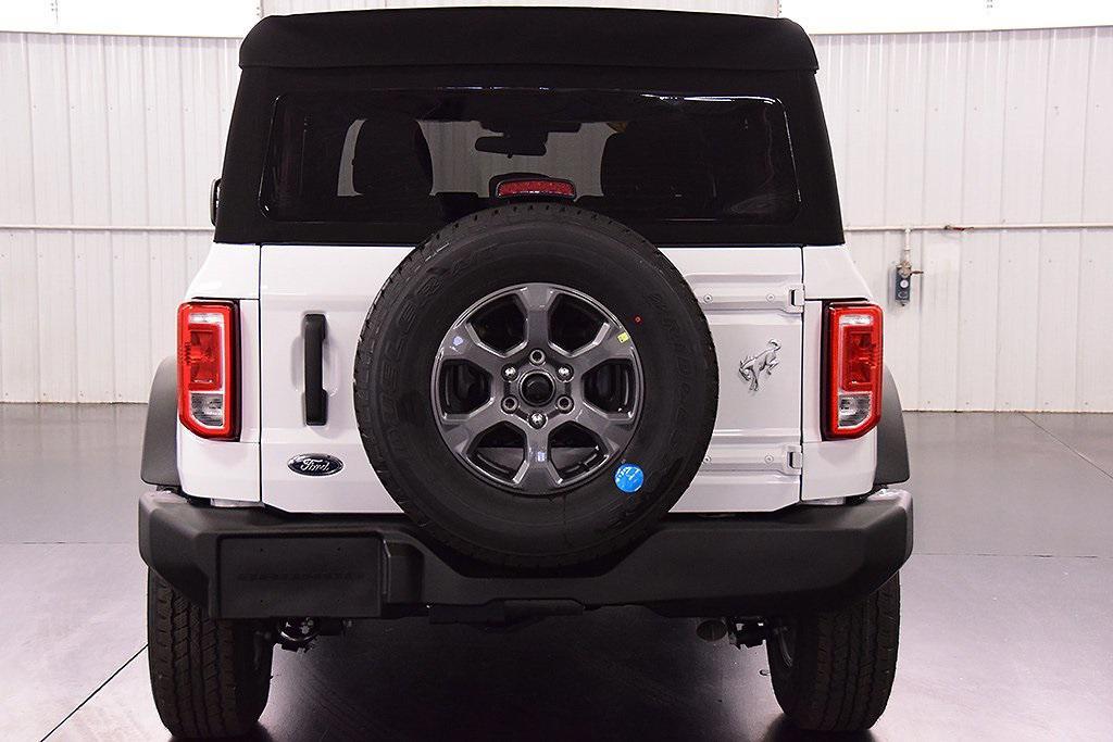 new 2025 Ford Bronco car, priced at $42,524