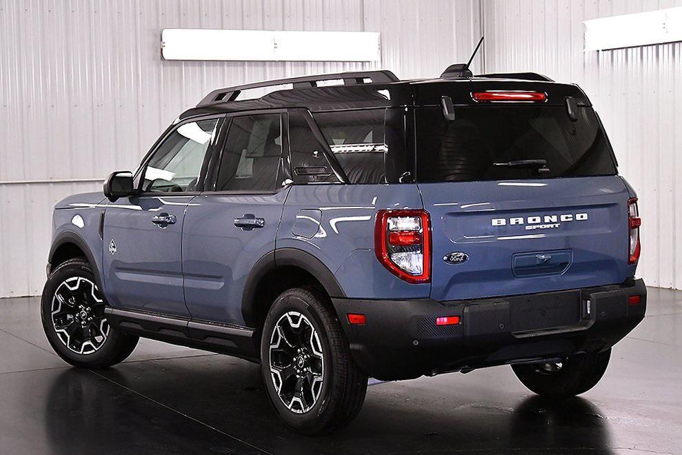 new 2025 Ford Bronco Sport car, priced at $42,086
