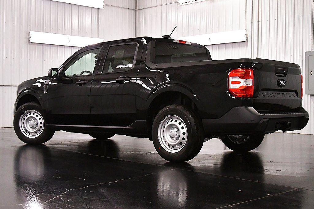 new 2025 Ford Maverick car, priced at $32,320