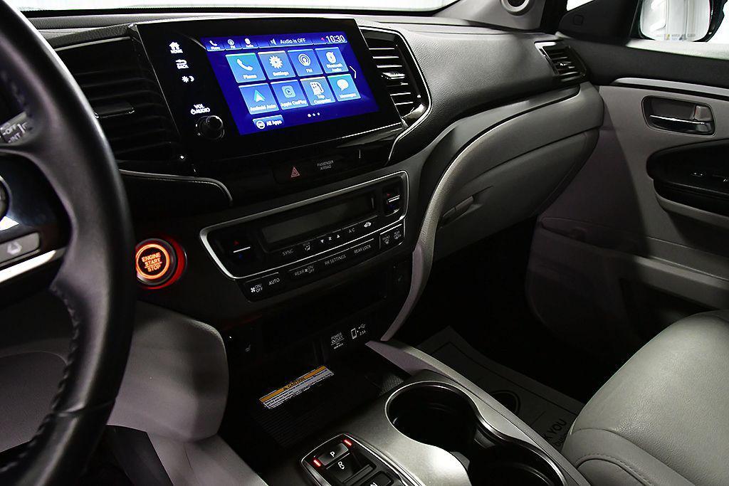 used 2022 Honda Pilot car, priced at $30,000