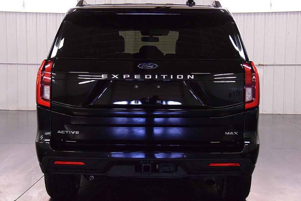used 2025 Ford Expedition Max car, priced at $57,999