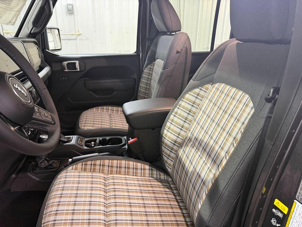 new 2026 Jeep Gladiator car, priced at $48,820