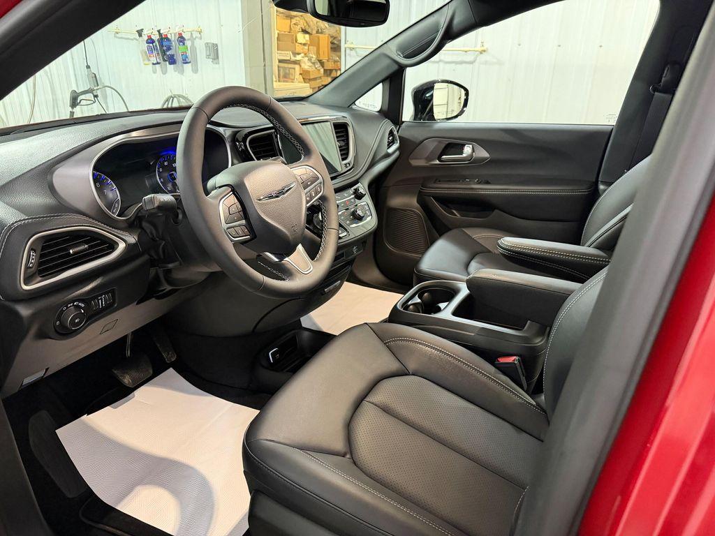 new 2026 Chrysler Pacifica car, priced at $45,780
