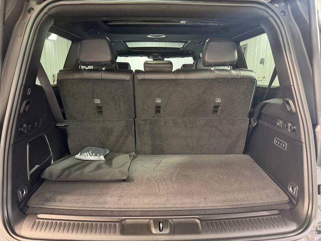 new 2026 Jeep Grand Wagoneer car, priced at $72,160
