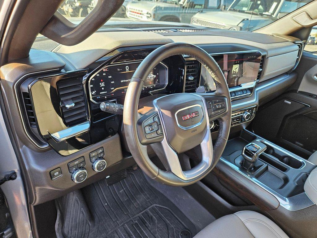 used 2024 GMC Sierra 1500 car, priced at $45,679