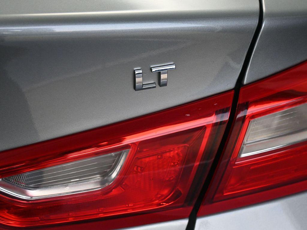 used 2023 Chevrolet Malibu car, priced at $16,158