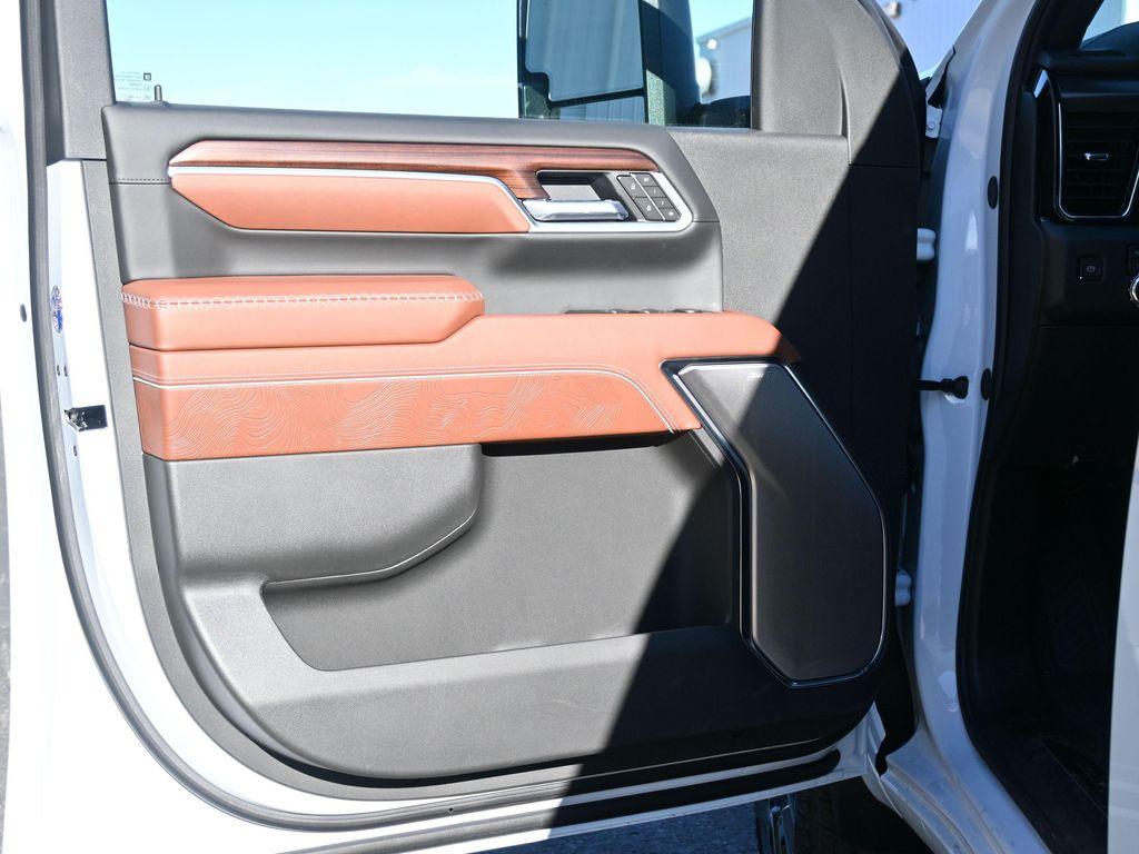 new 2026 GMC Sierra 2500 car, priced at $98,919