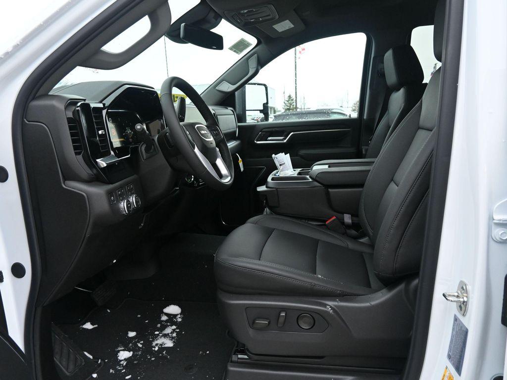 new 2026 GMC Sierra 3500 car, priced at $74,995