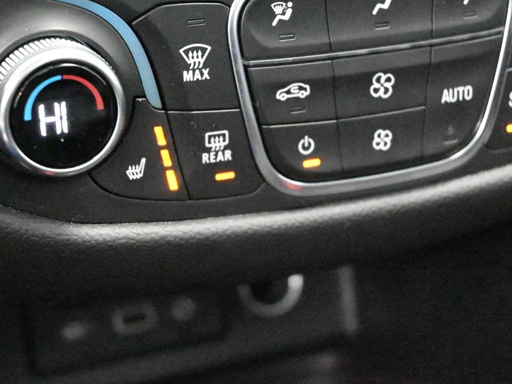 used 2023 Chevrolet Equinox car, priced at $22,876