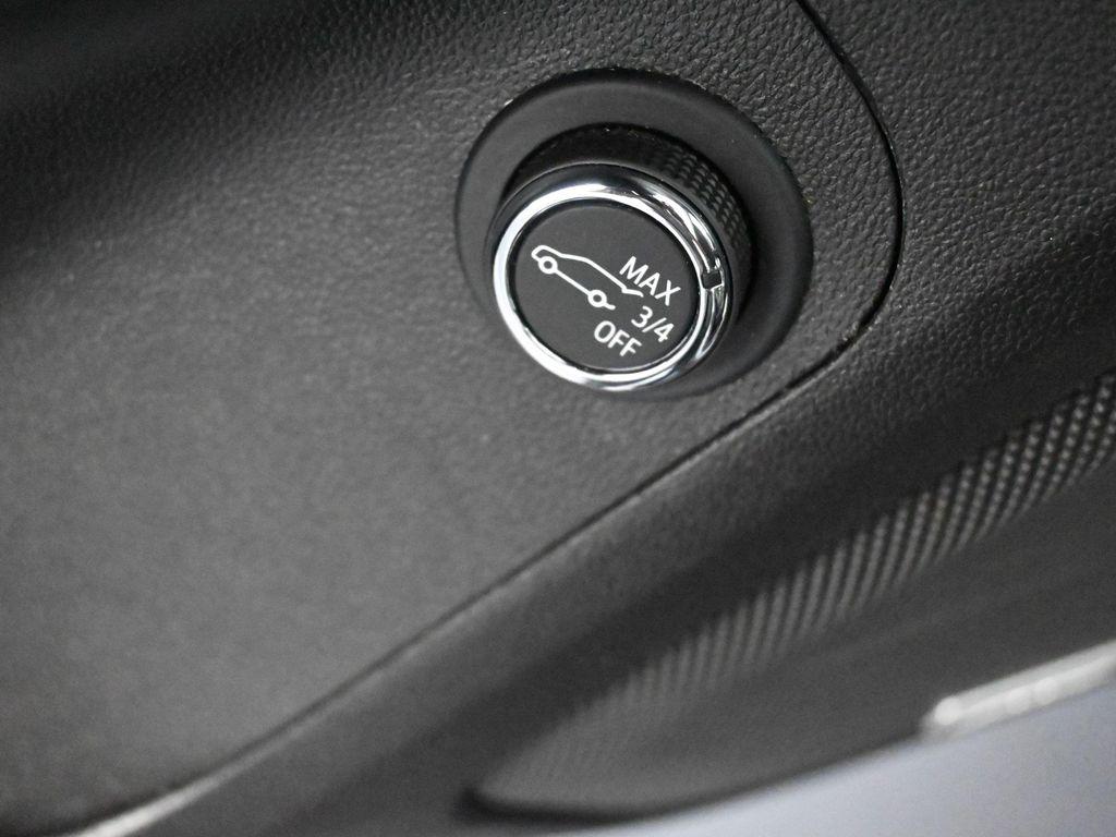 used 2023 GMC Acadia car, priced at $23,995