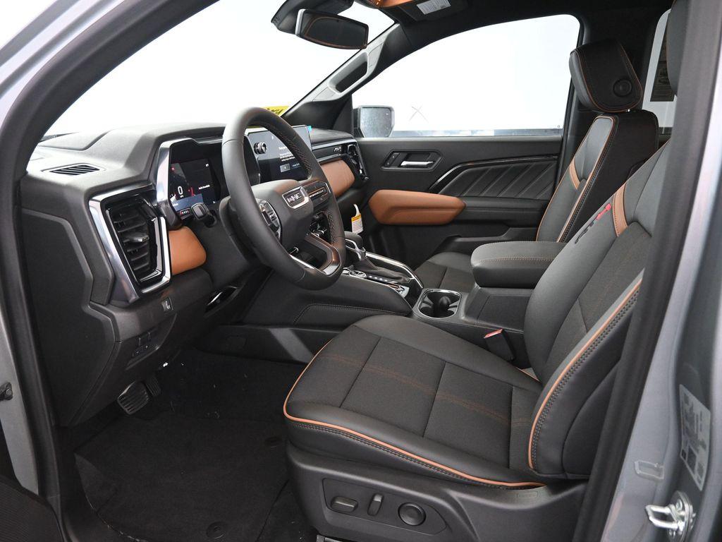 new 2025 GMC Canyon car, priced at $43,871