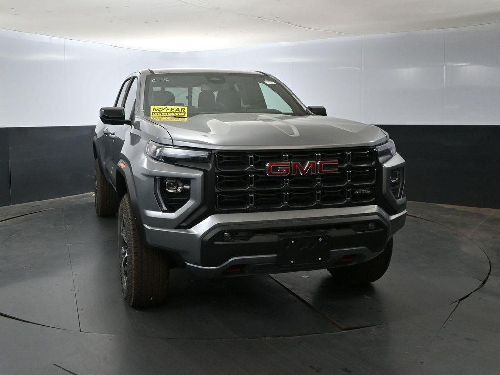 new 2025 GMC Canyon car, priced at $43,871